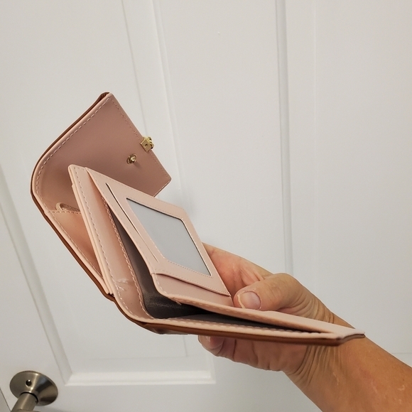 NWOT FT FUNTOR RFID Wallet, Leaf Card holder Trifold, PU Leather, Classic - Picture 5 of 10